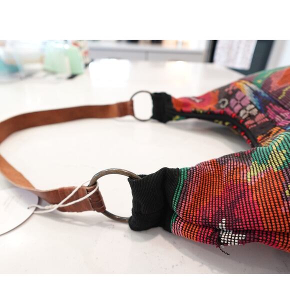 Altiplano Chichi Guatemalan Poppy Tapestry bag NWT Beautiful Fall Colors - Picture 4 of 10